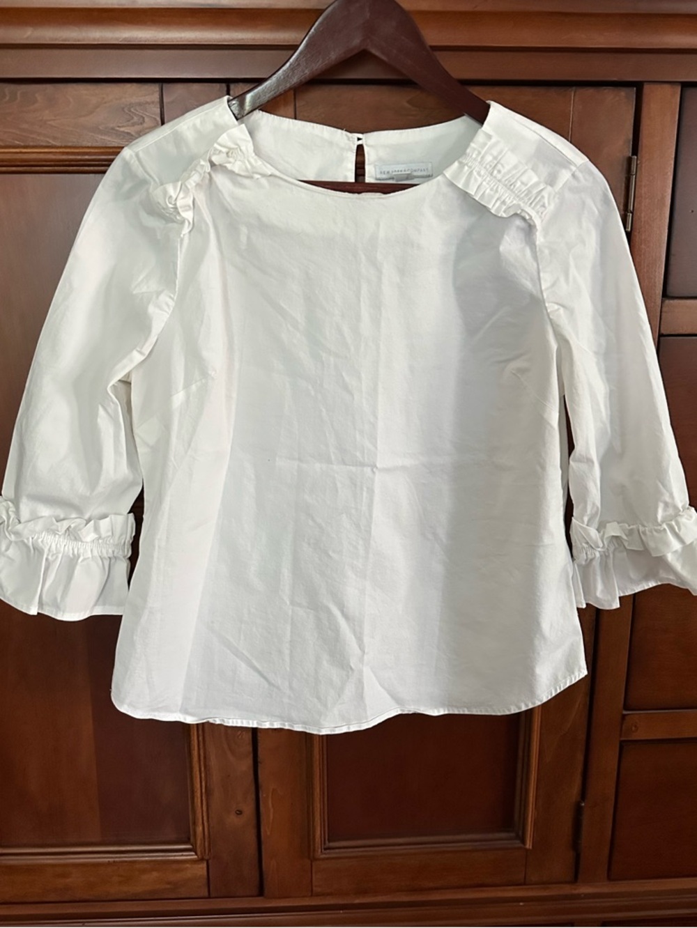 New York and Company White 3/4 Ruffle Bell Sleeve Cotton Blouse Size S/M NWOT